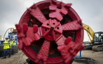 Compressed Air Work in Tunnels and Caissons